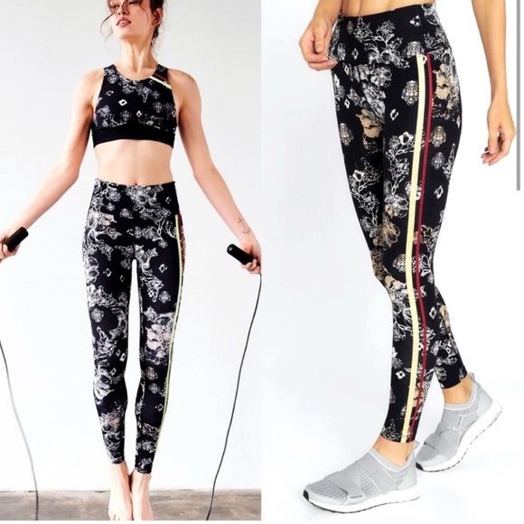 FP Movement Freestyle Floral Striped
Leggings High Rise Ankle Crop Drawstring - Picture 4 of 10